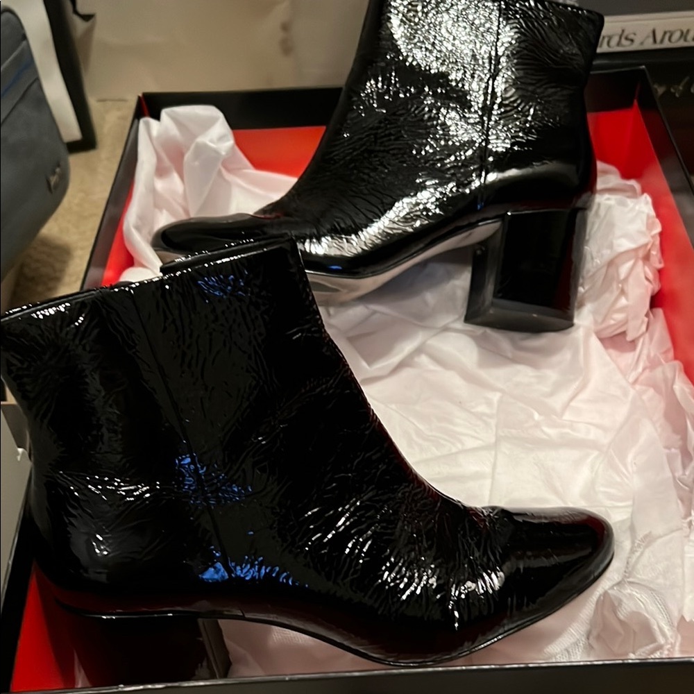 Renvy Black Patent Leather Ankle Boots